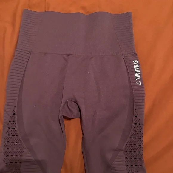 GYMSHARK Purple Energy Seamless High Waisted Leggings Women’s Small Laser Cut - Picture 3 of 5